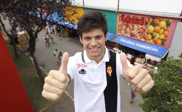 Mére es una de las firmes promesas del fútbol español.