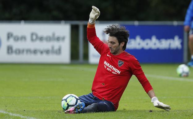 Cenk, durante un entrenamiento en Holanda/Santisteban