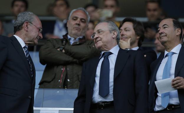 El palco de autoridades en el Málaga-Real Madrid./Ñito Salas