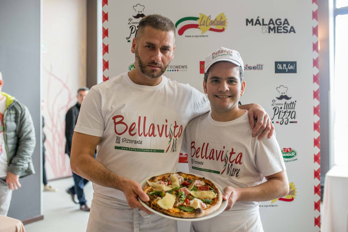 Bellavista Mare gana el II Concurso Tutti Pizza de Málaga en la Mesa y La Contadina