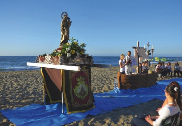 Unas 260.000 mujeres malagueñas tienen como nombre María del Carmen o Carmen. :: fernando sancho