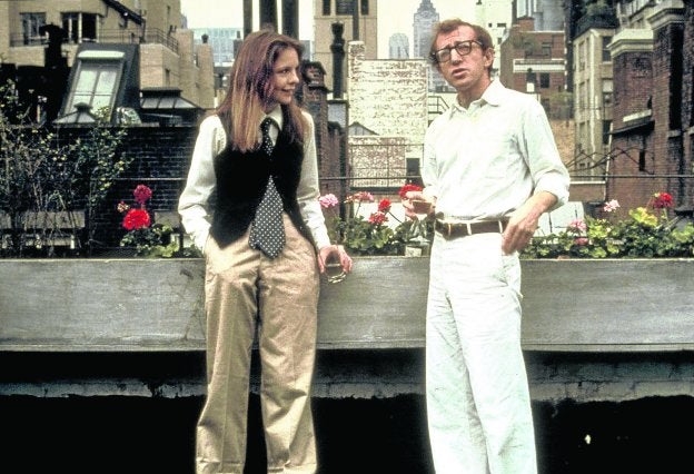 Icono de estilo. La manera de vestir de Diane Keaton en 'Annie Hall' inspiró a mujeres de todo el mundo.