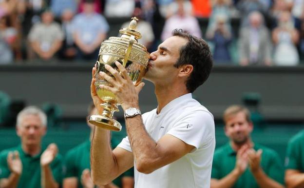 Roger Federer, tras lograr el título.