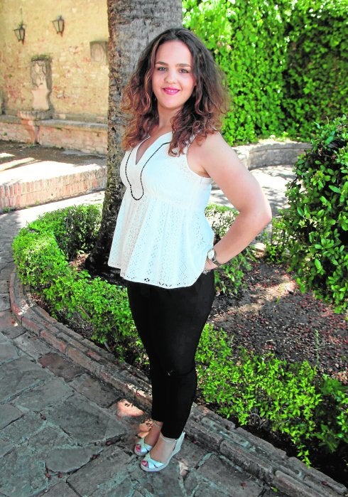 Rocío Flores. V. M.