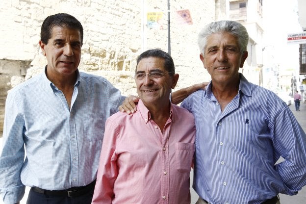 De izquierda a derecha, Ramón, José y Bernardino Jiménez.