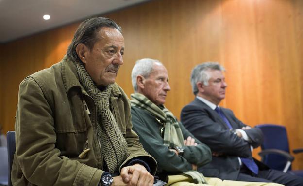 Julián Muñoz y Juan Antonio Roca, en una de las vistas./Efe