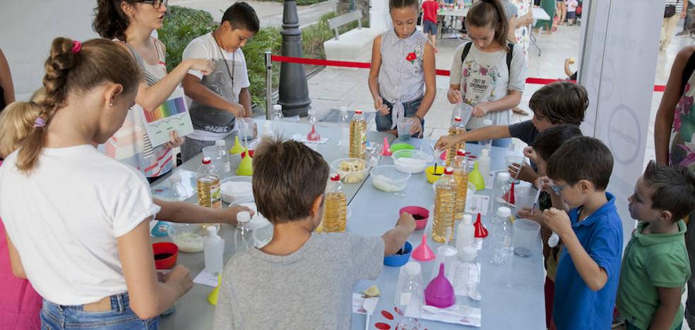 Una velada para experimentar y conocer la ciencia