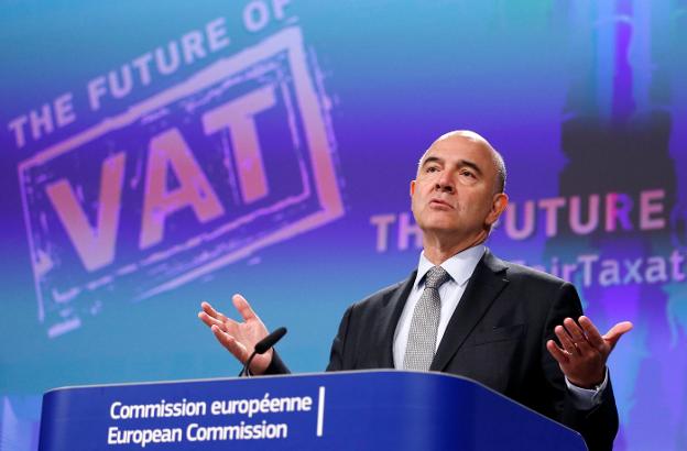 El comisario de Asuntos Económicos, Pierre Moscovici. :: reuters/