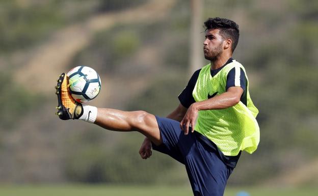 Robles, durante un entrenamiento con el Málaga. Foto: Malaga CF./