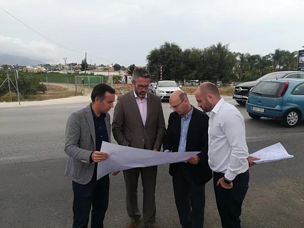 Maldonado dio a conocer ayer el proyecto junto al resto de responsables municipales. /I. G.