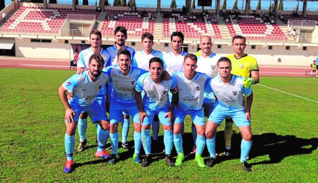 La alineación inicial del Ronda en su encuentro de la última jornada ante el Villanueva del Rosario. c. d. ronda
/