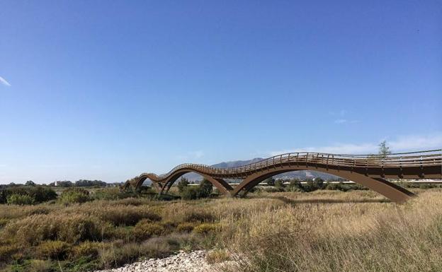 Recreación del puente de madera, de 260 metros de longitud./SUR