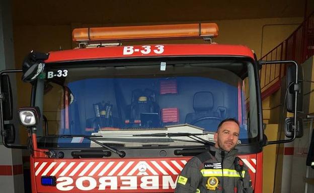 Fallece en un accidente de parapente el jefe de bomberos de Estepona