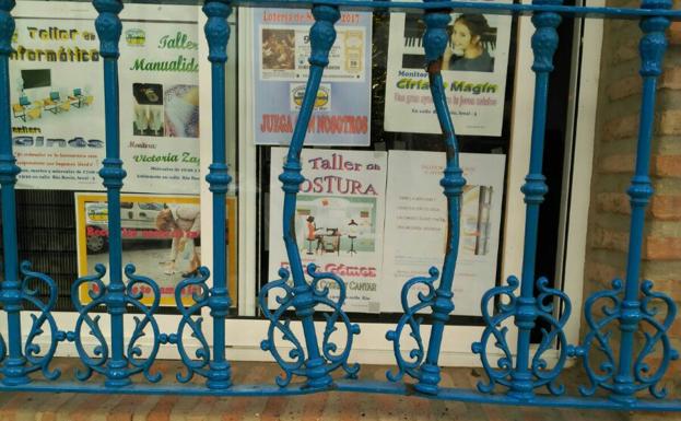 Verja forzada en la sede vecinal para robar./