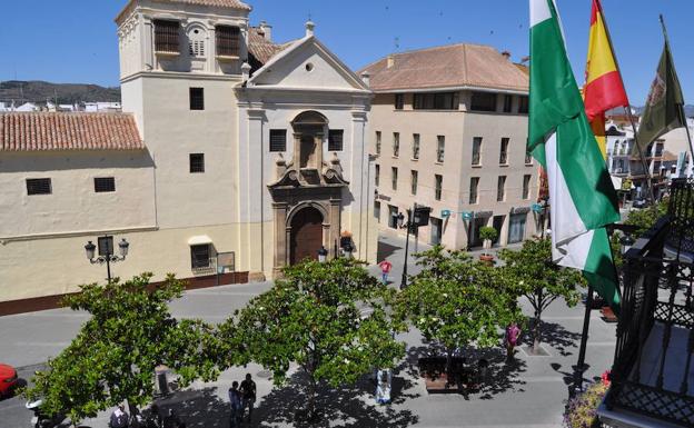 Diputación destina 836.000 euros a las obras de peatonalización del centro de Vélez-Málaga