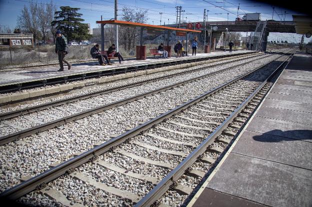 Vías del tren de Cercanías de Getafe Industrial. :: alberto ferreras/