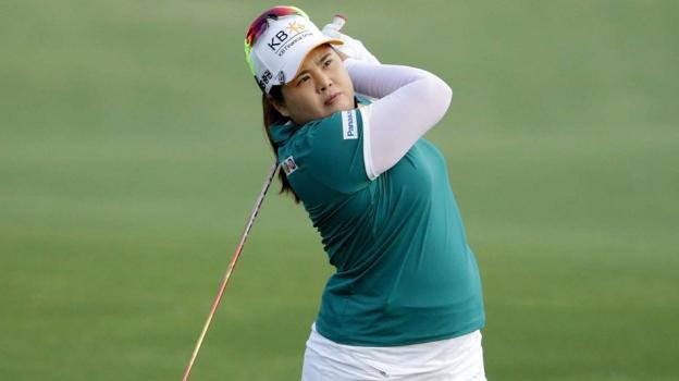 Inbee Park disputó el desempate el pasado lunes tras aplazarlo el domingo. :: ap/