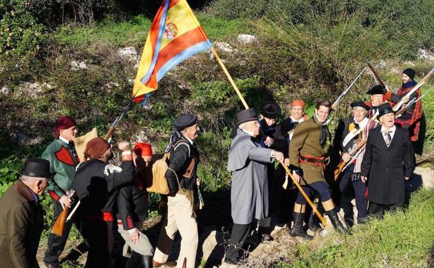 La Asociación Histórico-Cultural Torrijos 1831 realiza periódicamente distintas recreaciones en enclaves como la playa del Charcón, el refugio de Torrealquería o la sierra de Mijas.