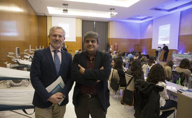 Pedro Pablo García, presidente de la Saedyn, y Francisco Tinahones, director del congreso. /Ñito Salas
