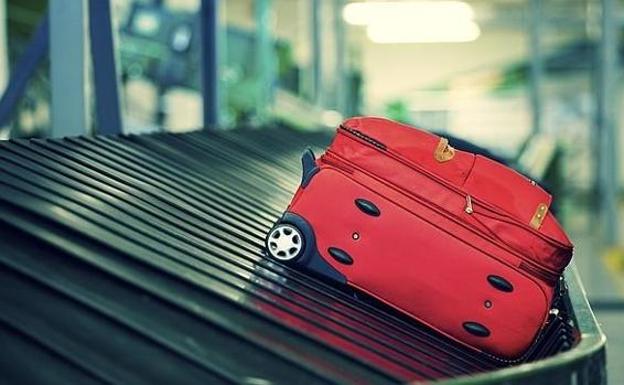 Dictaminan que las reclamaciones por equipaje a aerolíneas se puedan hacer de forma electrónica