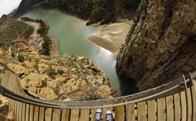 El Caminito del Rey saca hoy a la venta 100.000 entradas para visitarlo durante el verano