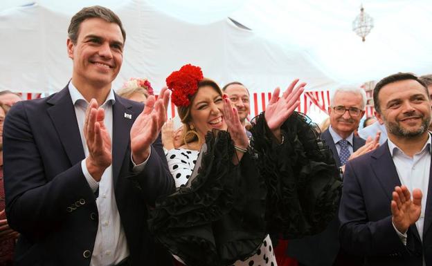Pedro Sánchez y Susana Díaz, juntos en la Feria de Sevilla este martes. /Efe