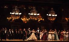 Representación de 'La Traviata'./