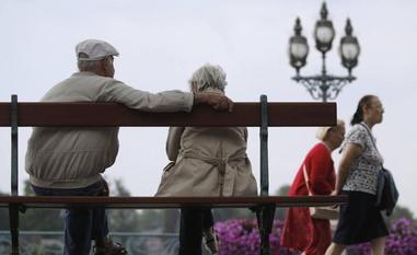 Guía definitiva para viajar con el Imserso: precios, dónde reservar, documentación o plazos