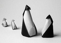 Pingüinos de 'origami'. / Foto: Gruzapa | Vídeo: Youtube/