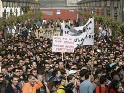 Los manifestantes, en la calle Larios. / Foto: Antonio Salas/
