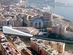 Imagen del boceto presentado por Moneo hace casi cuatro años para ampliar el centro de arte. / SUR/