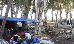 La presencia de 'okupas' en la zona sigue suscitando protestas entre los vecinos. Sur/