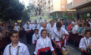 La localidad ha acompañado hoy a la patrona del los marineros por las calles de la localidad/