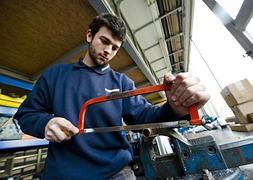 Las iniciativas empresariales ligadas al autoempleo se han disparado en la provincia a raíz de la crisis . :: SUR/