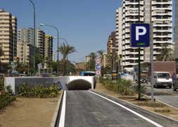 El Ayuntamiento cuenta con un servicio de retirada de coches y motos/