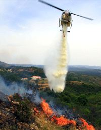 Una tormenta de rayos recorre Andalucía y provoca incendios en Huelva y en Jaén/