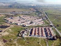 La Junta mantendrá Los Asperones y hará nuevas viviendas para sus vecinos