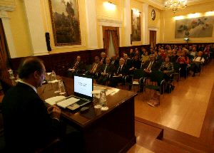 ACTO. Quintín Calle, durante su intervención. / CARLOS MORET/