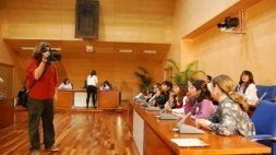 El Salón de Plenos se convirtió ayer en sede del Parlamento Europeo. /M.J./
