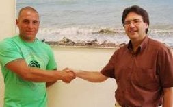 Leiva y el concejal de Deportes, Antonio Sánchez. / SUR/