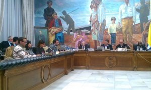 La sesión plenaria celebrada ayer por la tarde dio luz verde a las cuentas para 2013. ::
E. C./