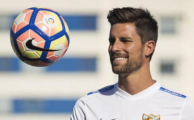 Adrián: «Llegamos preparados para ganar al Eibar»