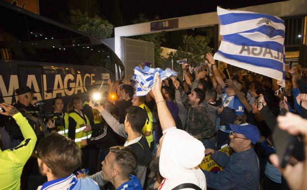 A La Rosaleda, con bufandas el domingo