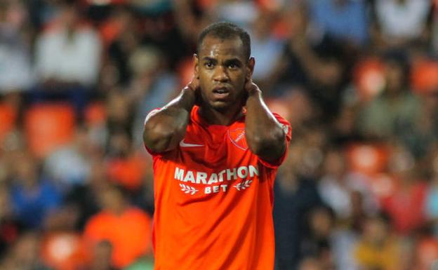 Rolan opta por un plan conservador