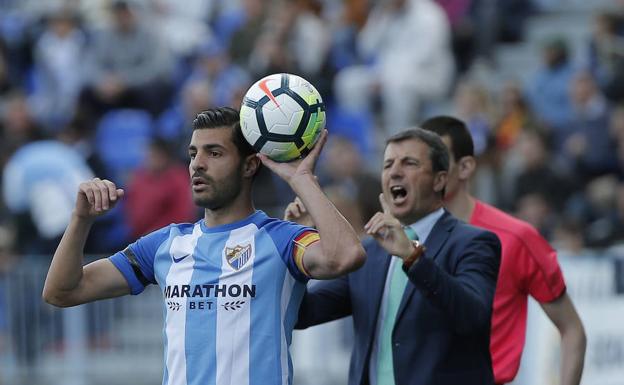 José González: «He visto jugadores mirando la clasificación, la ilusión no se pierde»