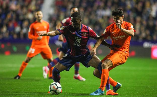 El Levante manda al Málaga a Segunda en el último minuto (1-0)