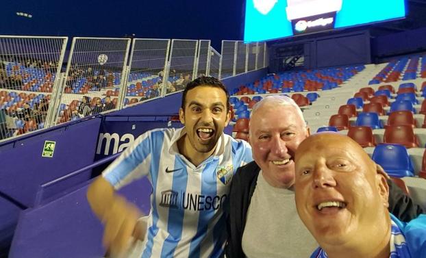 Juanfran, Loz y Phillip, los tres malaguistas en el estadio del Levante para apoyar al Málaga