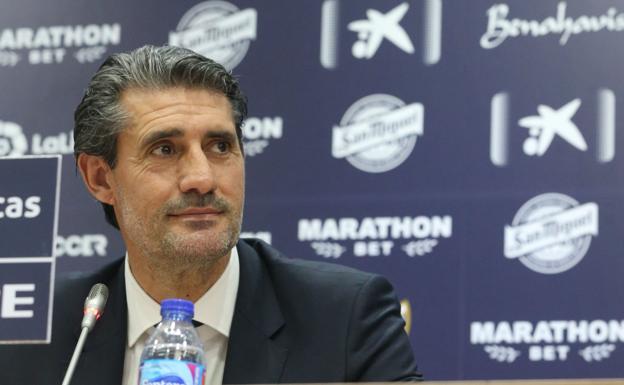 Caminero sondea a los candidatos para cerrar al entrenador del Málaga antes del lunes