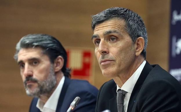 Muñiz cambia la pretemporada: nada de viajar fuera de España y más partidos