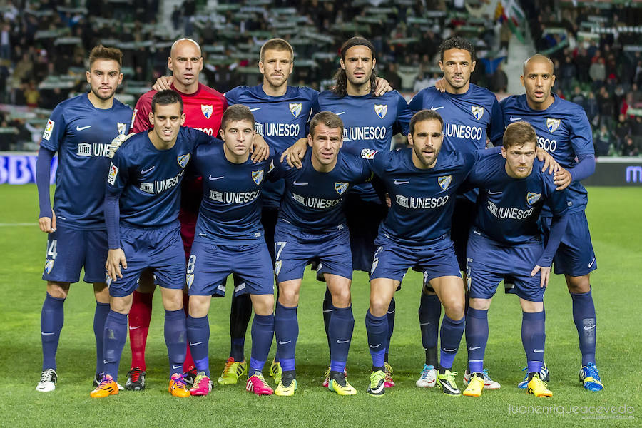 Esta fue la segunda equipación durante la temporada 2013-14. Totalmente de azul marino.